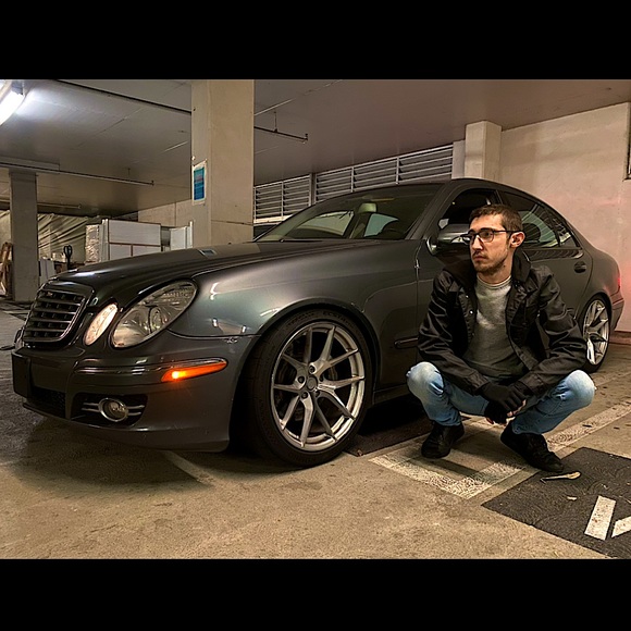 Meet your Posher, Daniel - Picture 3 of 5